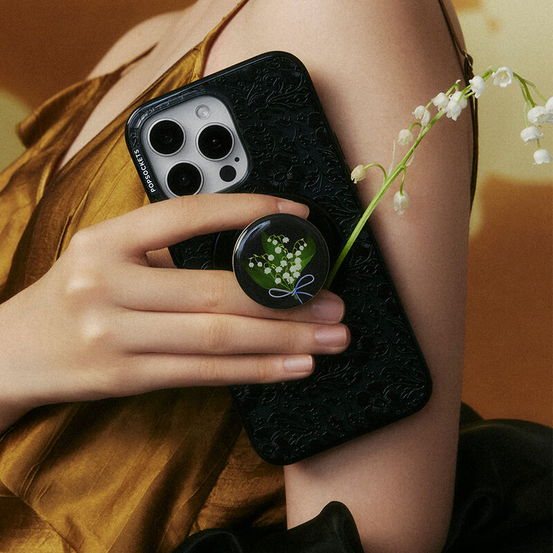 Black Lace — iPhone 14 Pro MagSafe Case image number 3