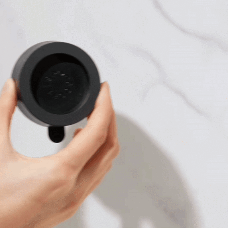 Metallic Black — MagSafe Suction Mount image number 2