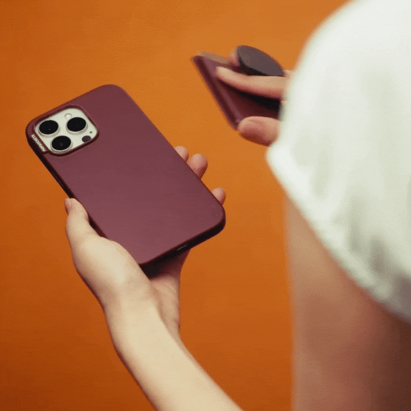 Oxblood — iPhone 14 Pro Max MagSafe Case image number 2